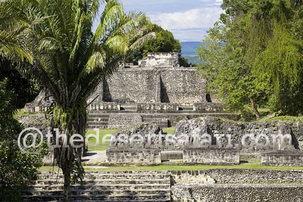 Maya-Ruins-in-Central-America