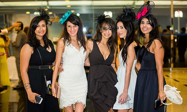 Dubai Dress Code For Women