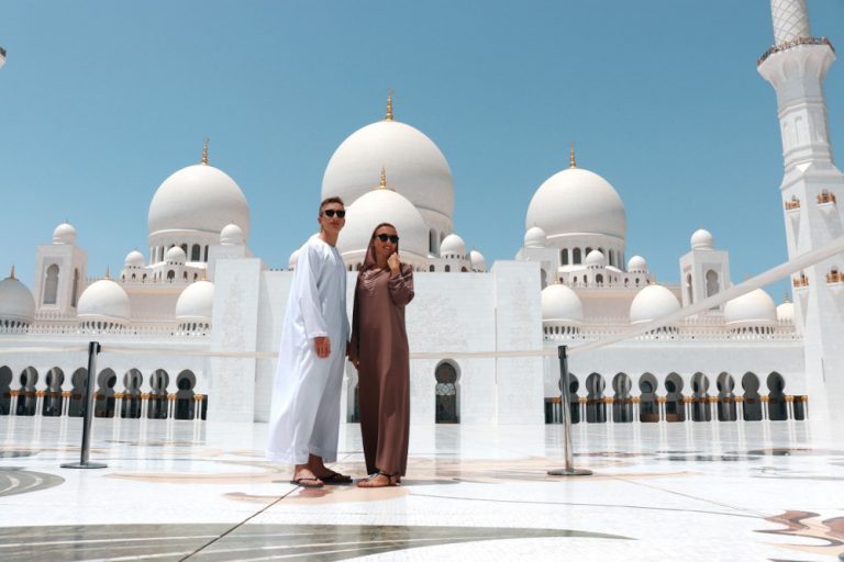 What shall I Wear in Dubai Desert Safari Dubai Dress code of United