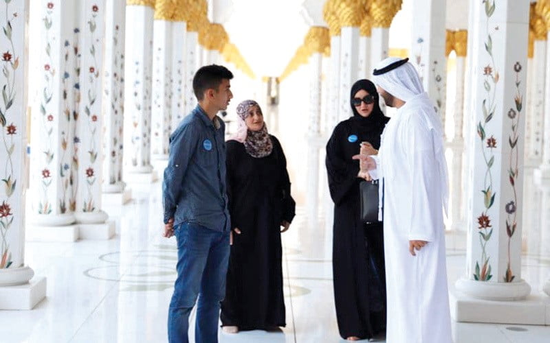 What to wear in shekh zayed mosque